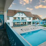 Pensiunea Briza Marii Гостевой дом 4*