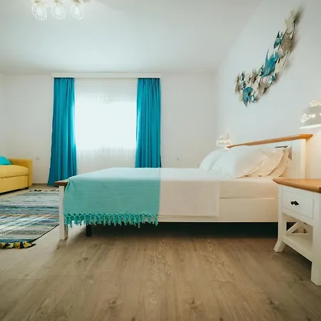 Pensiunea Briza Marii בית הארחה יורילובקה